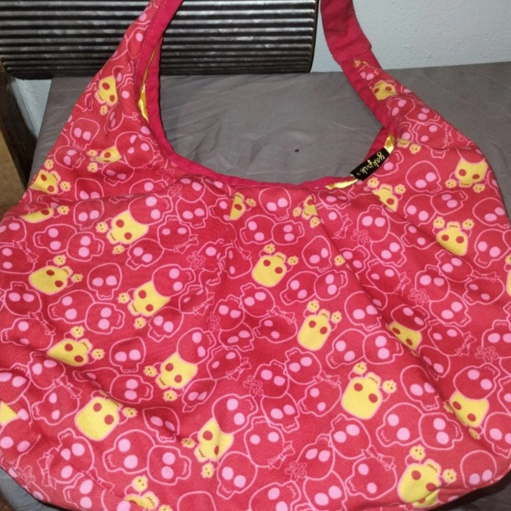 Yakpak Skull Purse